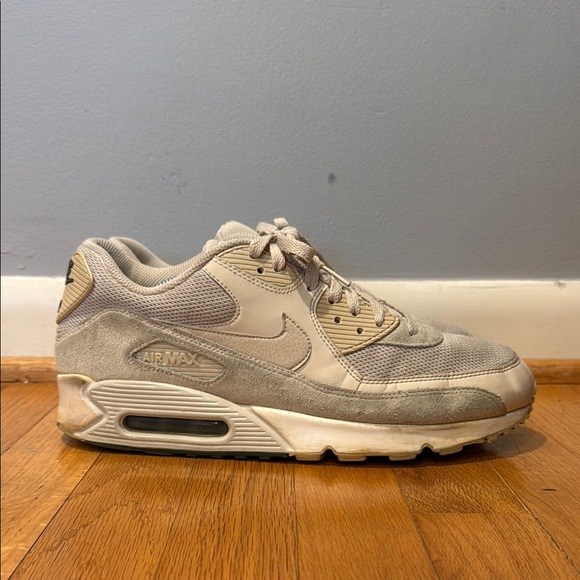 Nike Other - Nike Air Max 90